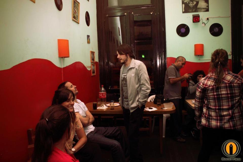 Hostel Plaza - Buenos Aires — Photos 1